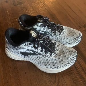 Brooks Revel 3 women’s